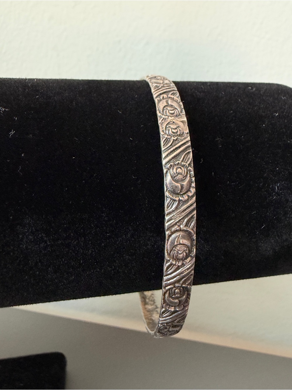 Beau Sterling Floral Rose Bangle Bracelet Vintage Etched Hingeless Slip-On